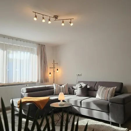 Lejlighed Rueckzugsort Mit Bergblick In Baiersbronn-obertal - Beheizter Wintergarten & Kostenfreier Parkplatz - 70qm Baiersbronn