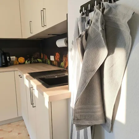 Rueckzugsort Mit Bergblick In Baiersbronn-obertal - Beheizter Wintergarten & Kostenfreier Parkplatz - 70qm *