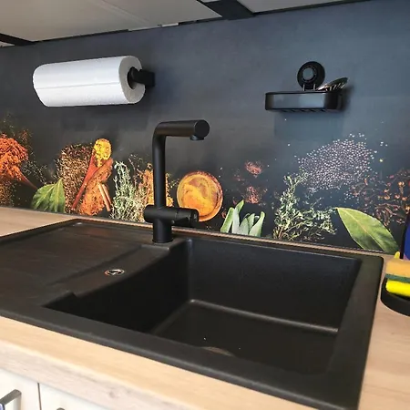 Rueckzugsort Mit Bergblick In Baiersbronn-obertal - Beheizter Wintergarten & Kostenfreier Parkplatz - 70qm *